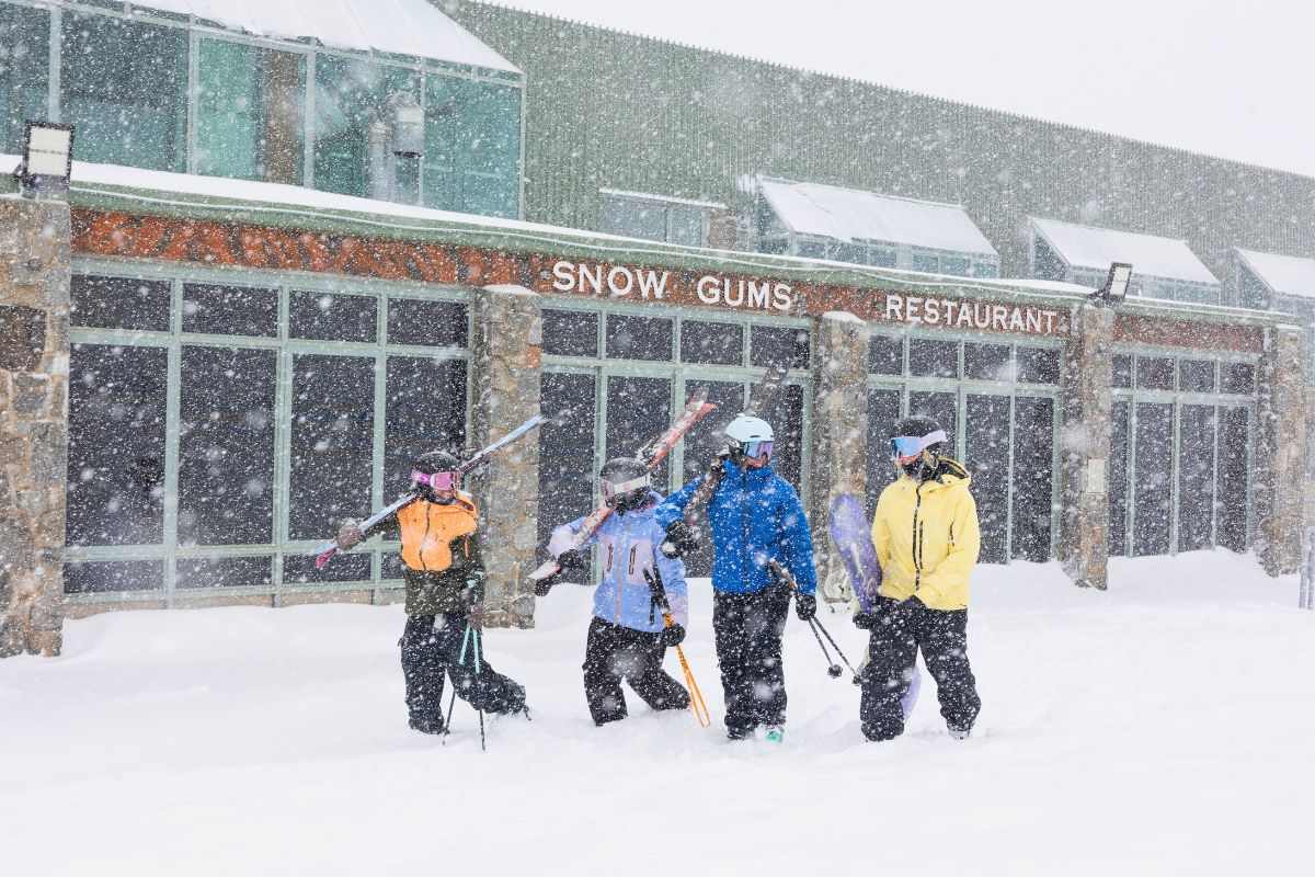 Friends at Perisher Ski Resort